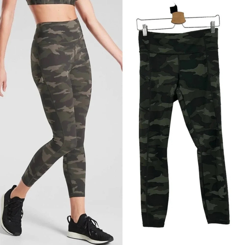 Athleta Camo Contender 7/8 Tight Olive Green Size Small